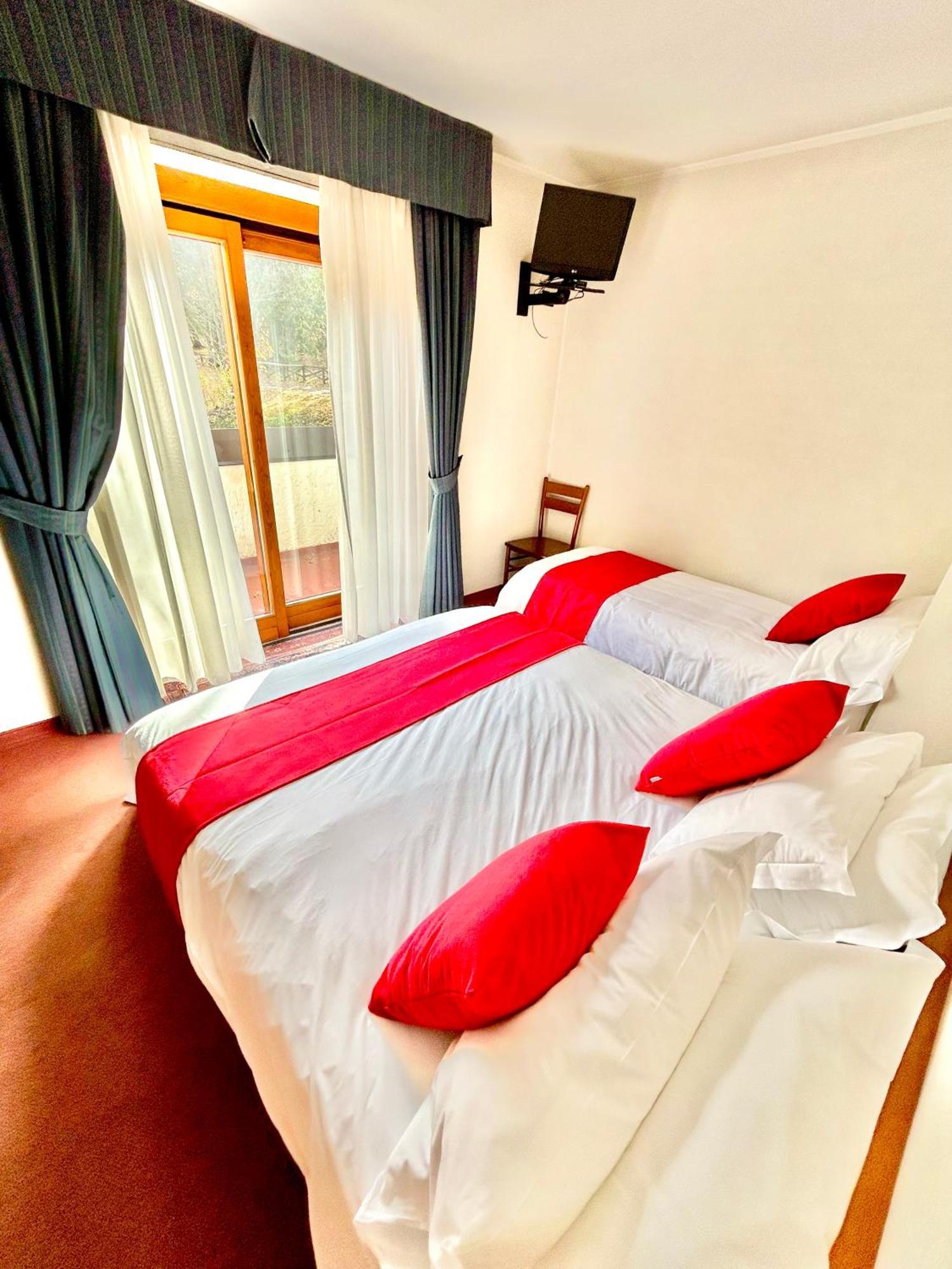 בארדונקיה Hotel La Nigritella מראה חיצוני תמונה